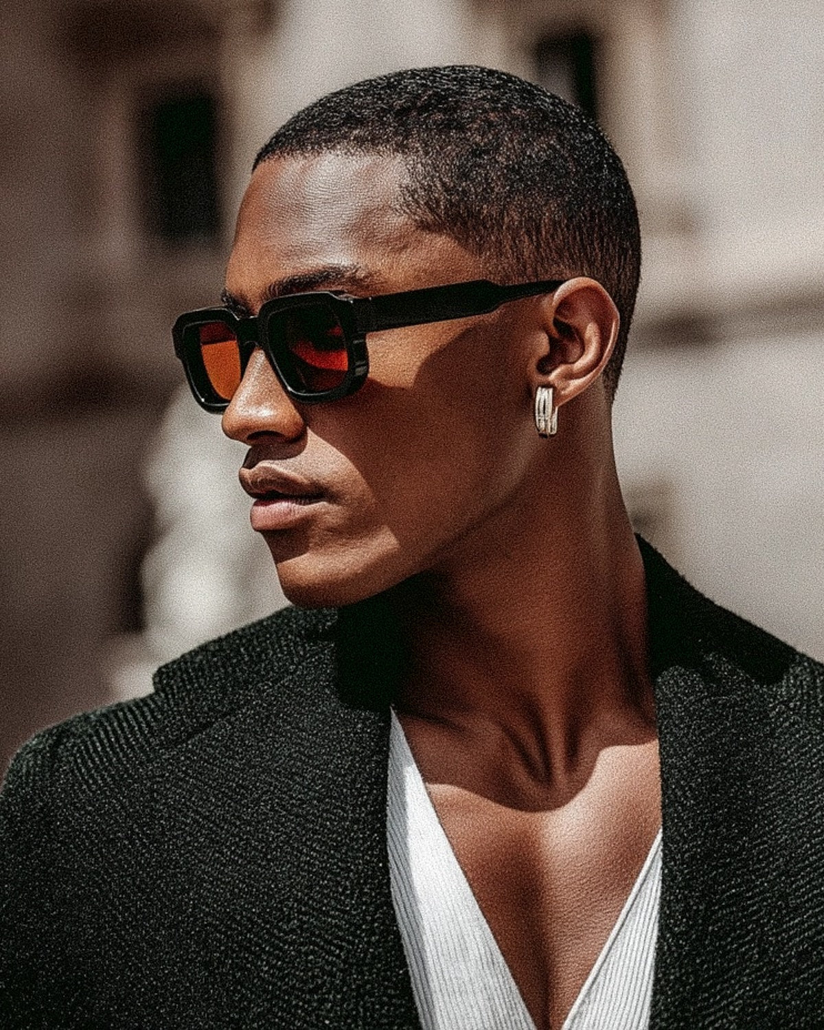 VINTAGE BLACE SUNGLASSES