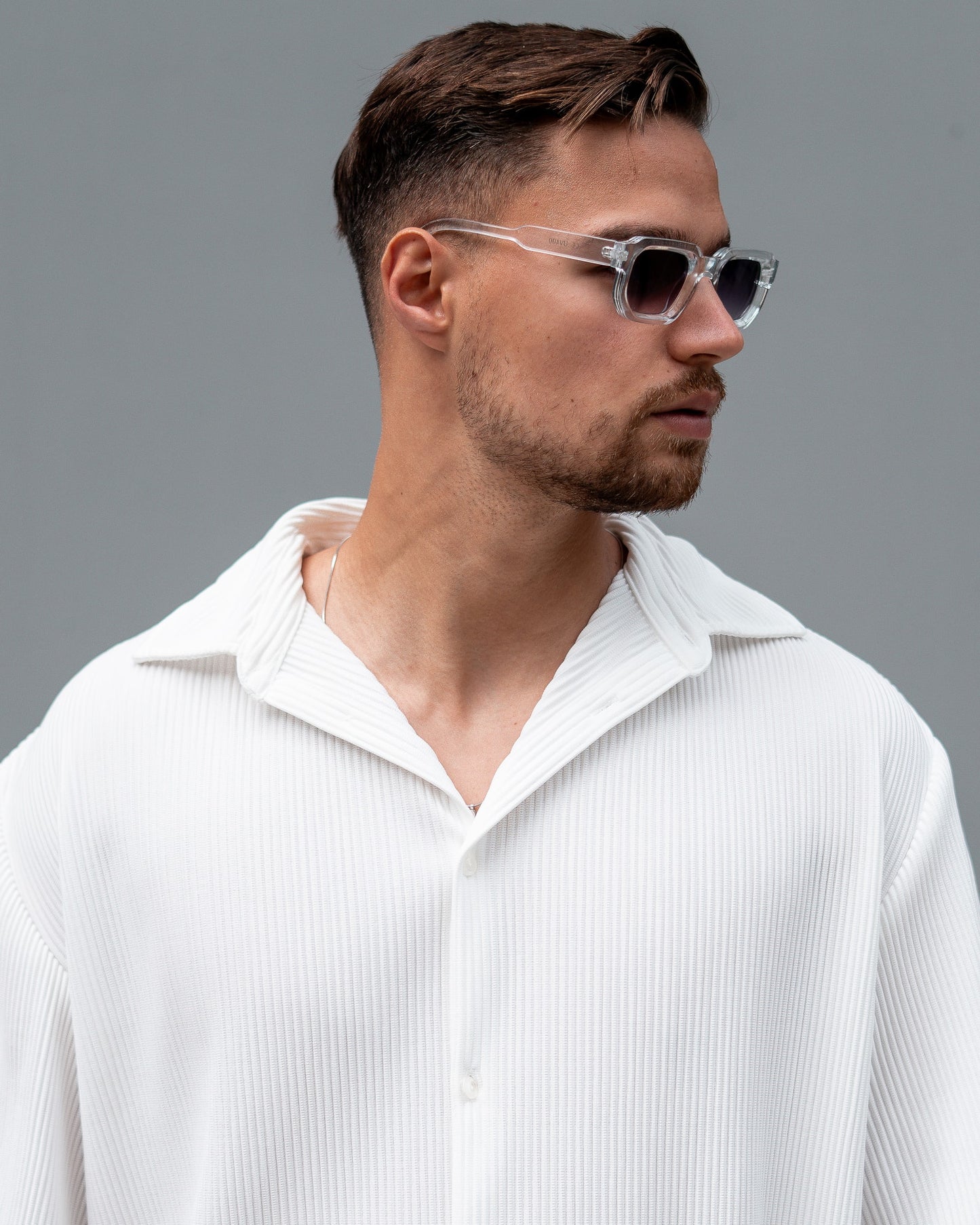 VINTAGE BLACE SUNGLASSES