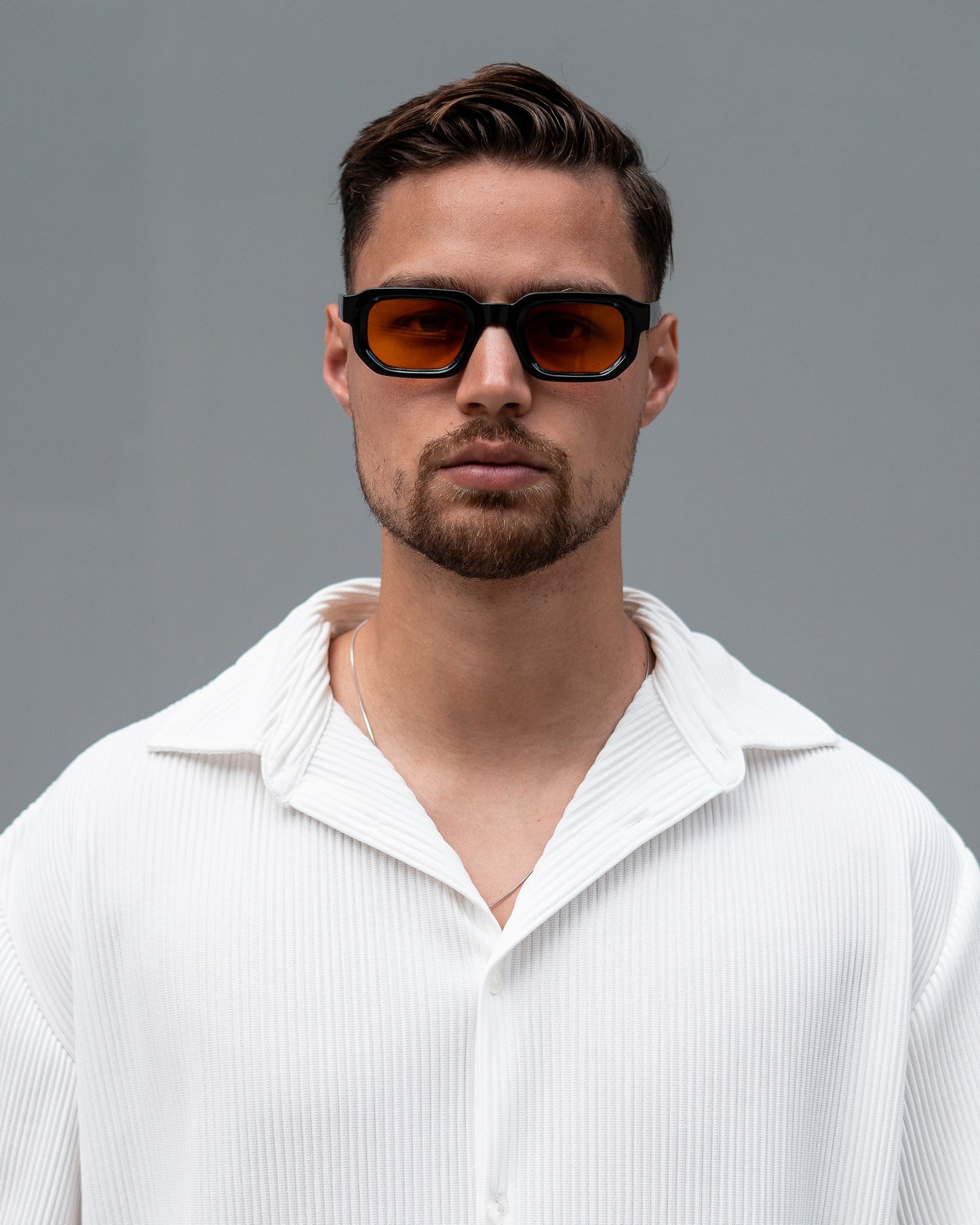 VINTAGE BLACE SUNGLASSES