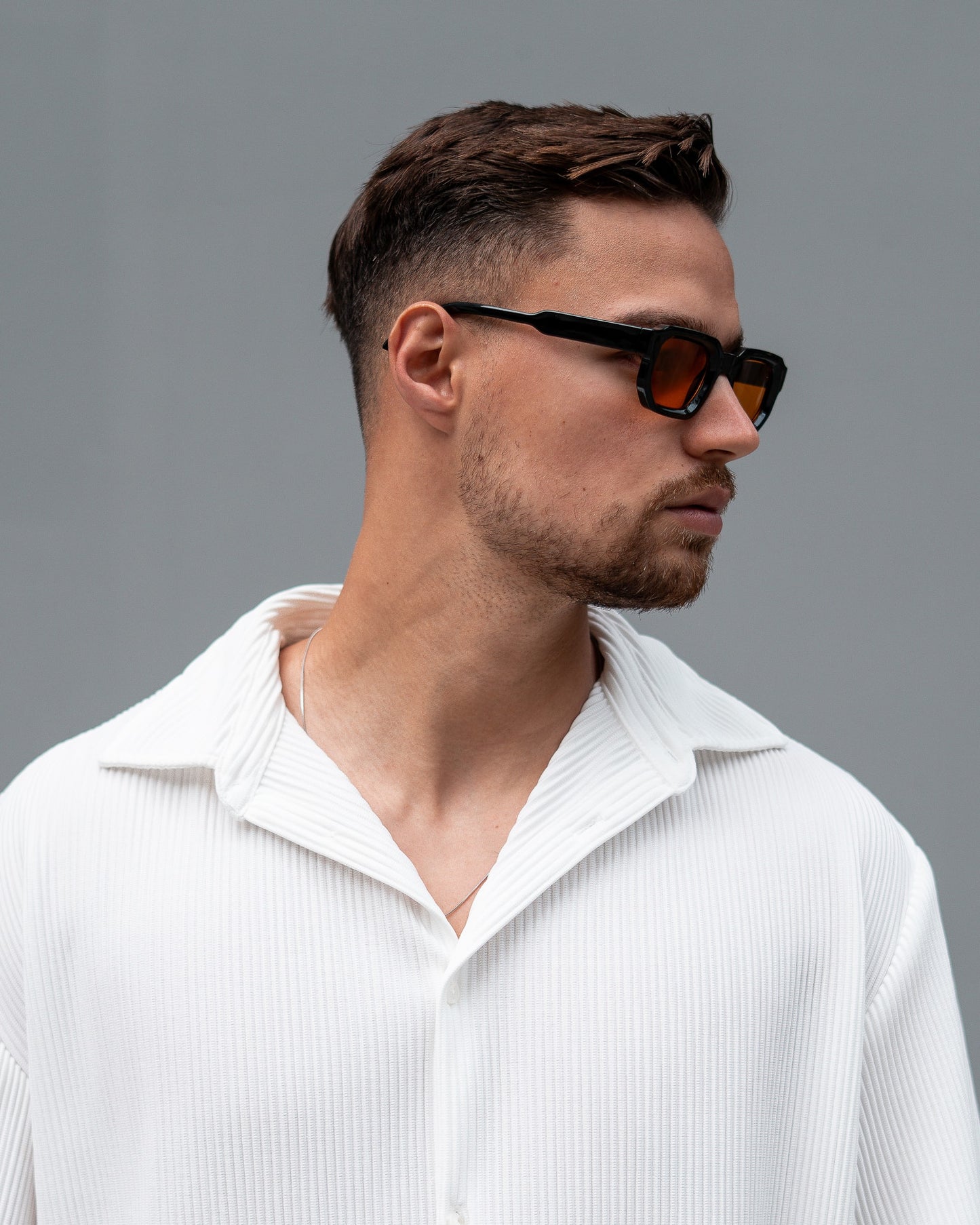 VINTAGE BLACE SUNGLASSES