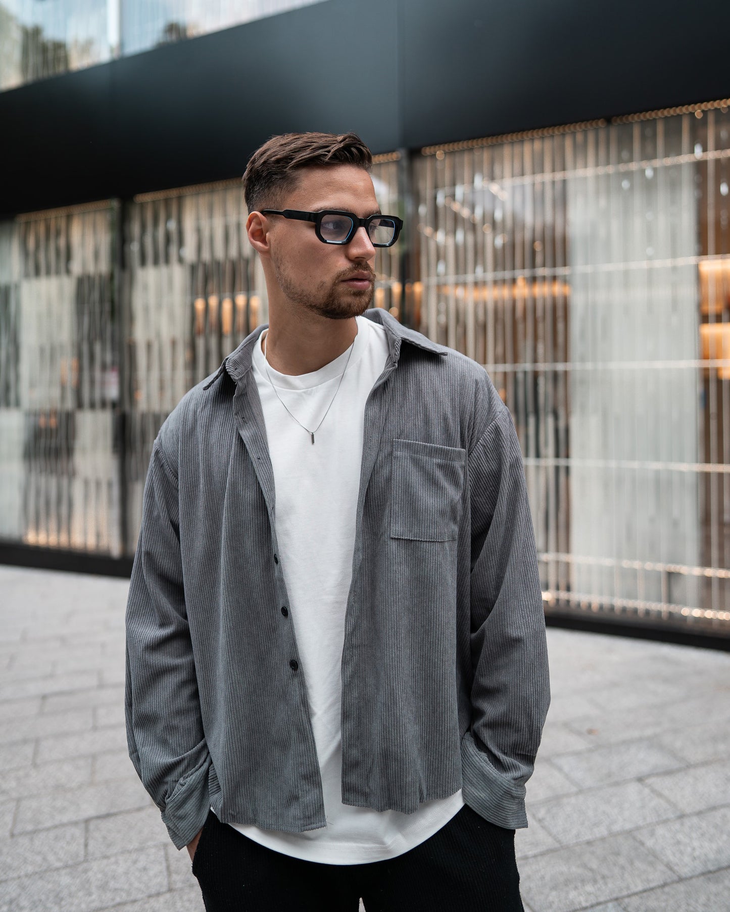 VINTAGE BLACE SUNGLASSES