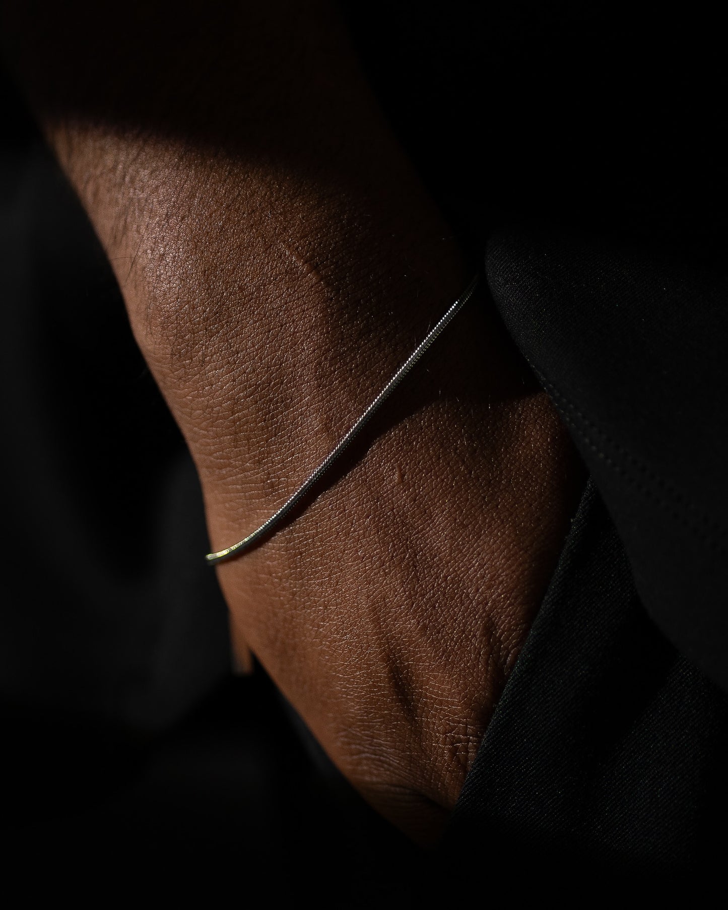 QUADRATISCHES KETTENARMBAND