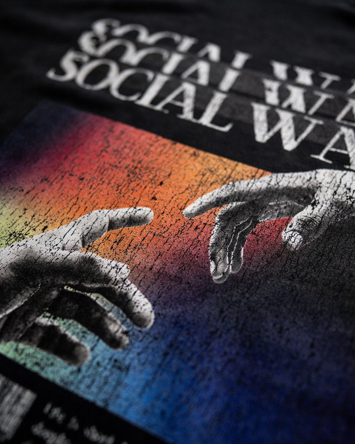 SOCIAL WAVE OVERSIZED T-SHIRT