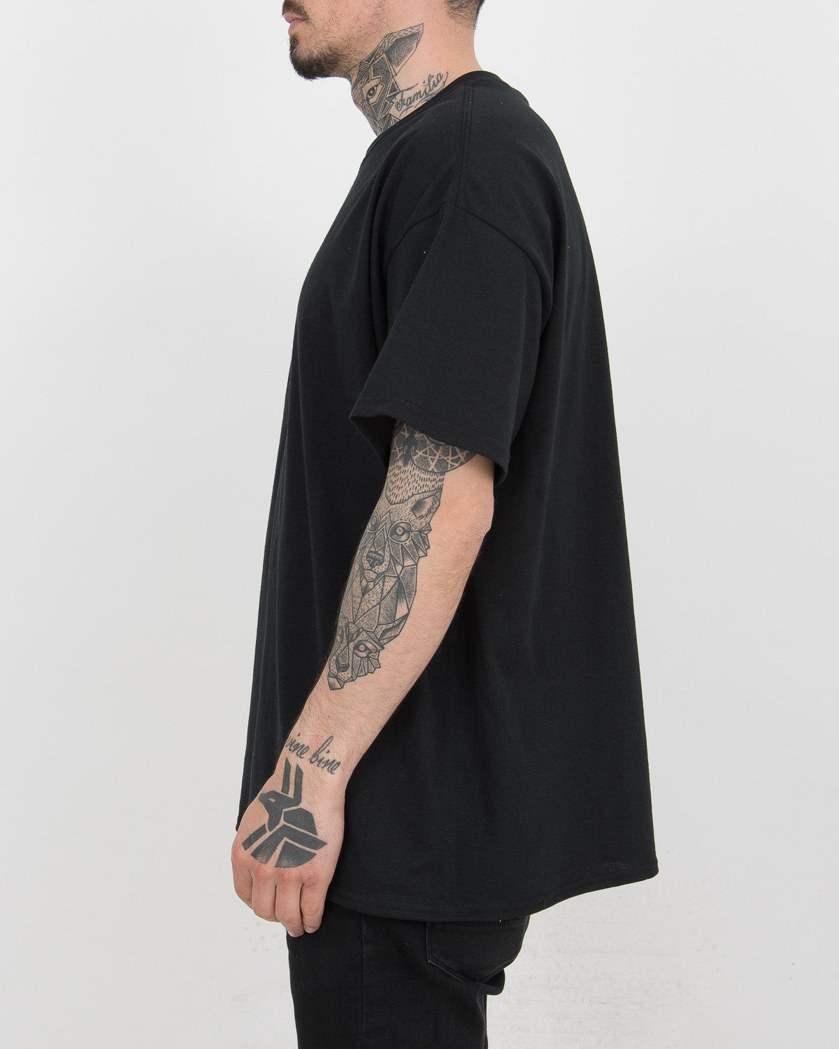 ROSE T-SHIRT BLACK