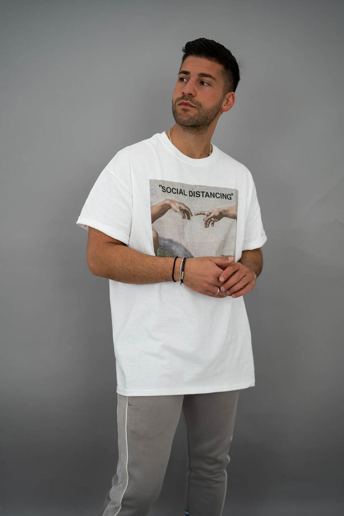 Social Distancing - T-shirt